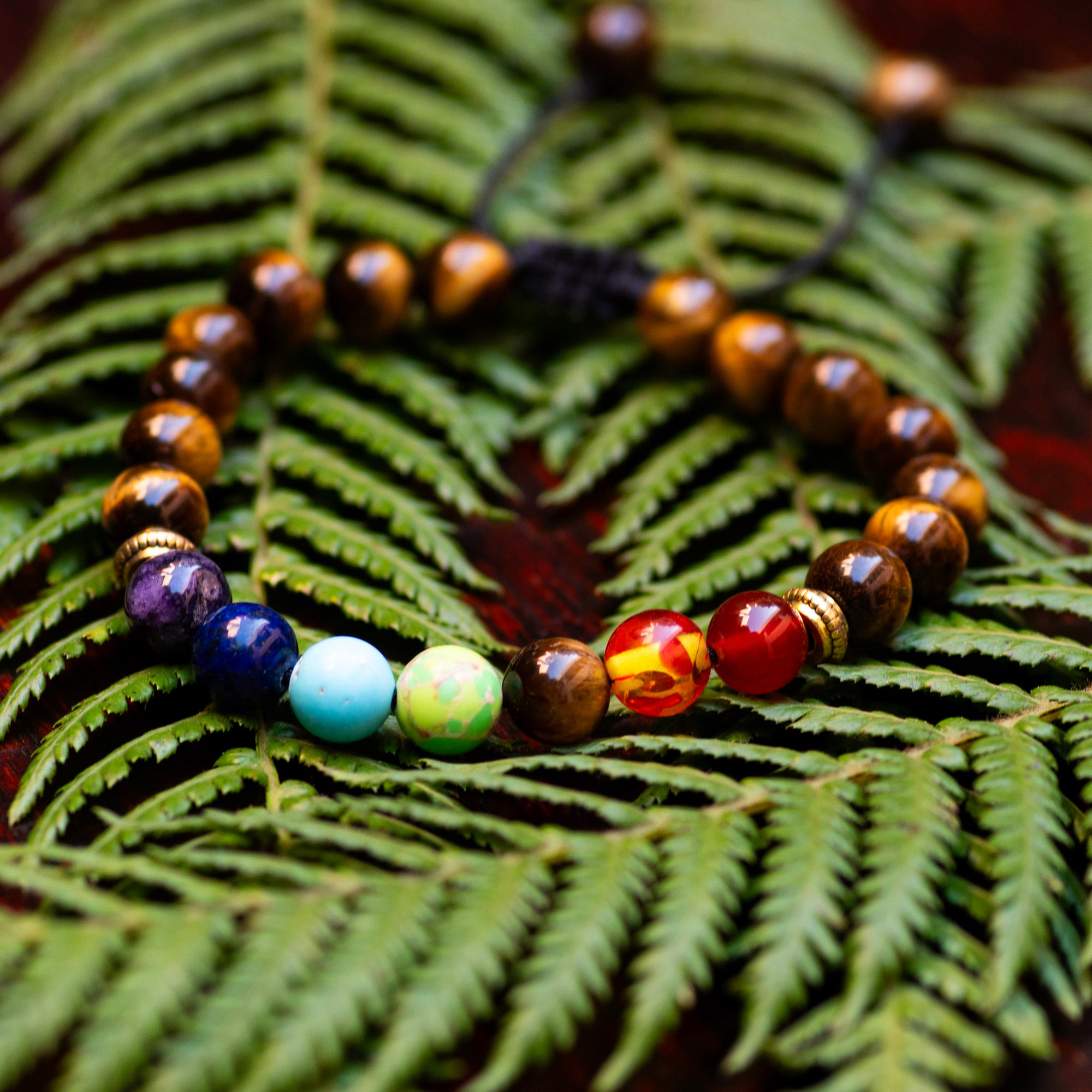 Tiger eye chakra on sale bracelet