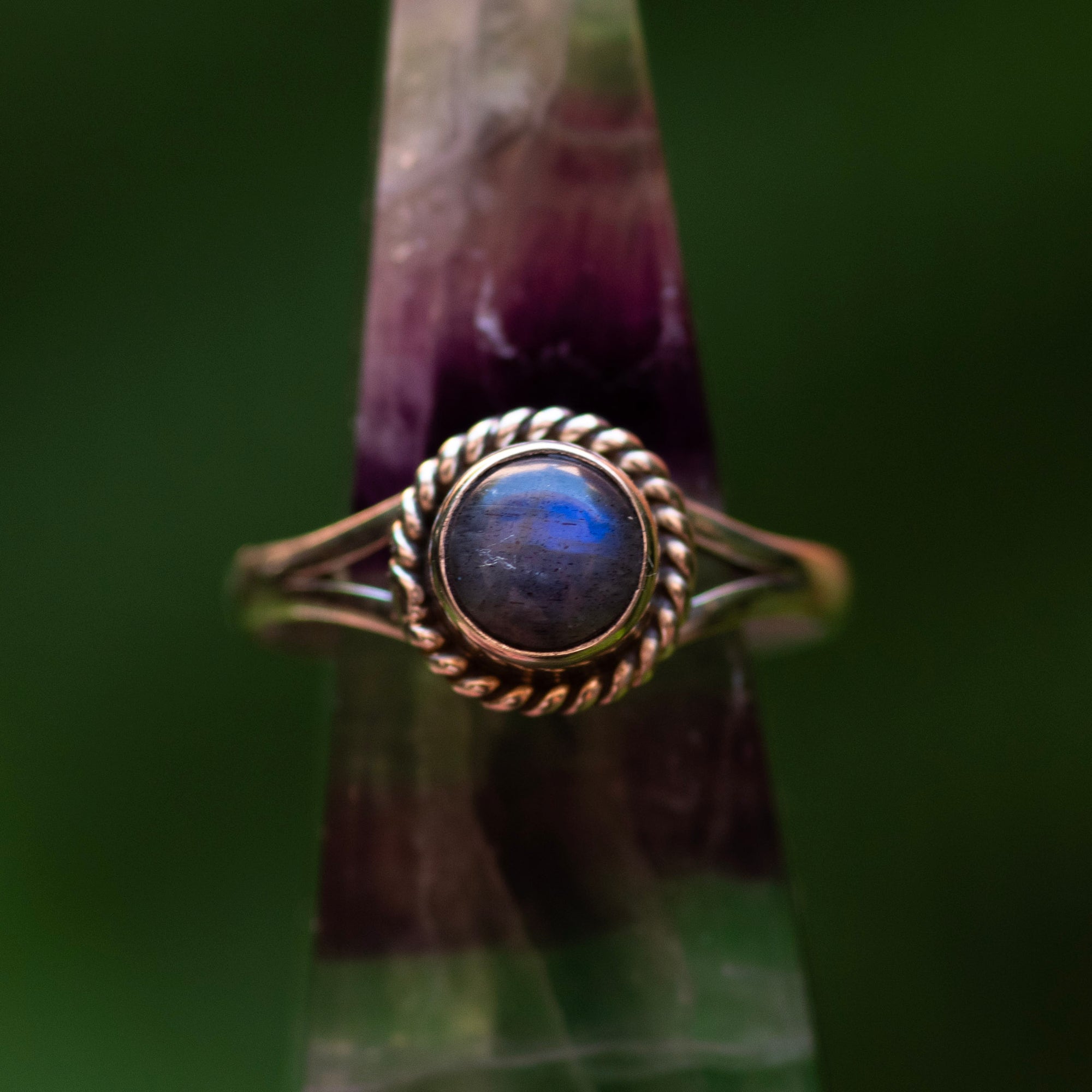 Labradorite Circle Ring