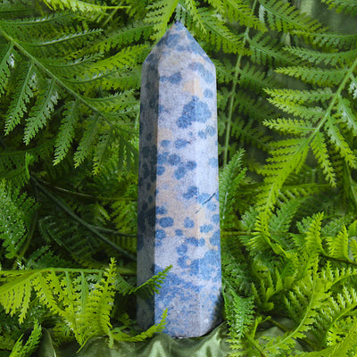 Apatite in Cleavelandite Tower (Multiple Available)