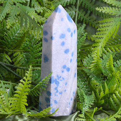 Apatite in Cleavelandite Tower (Multiple Available)