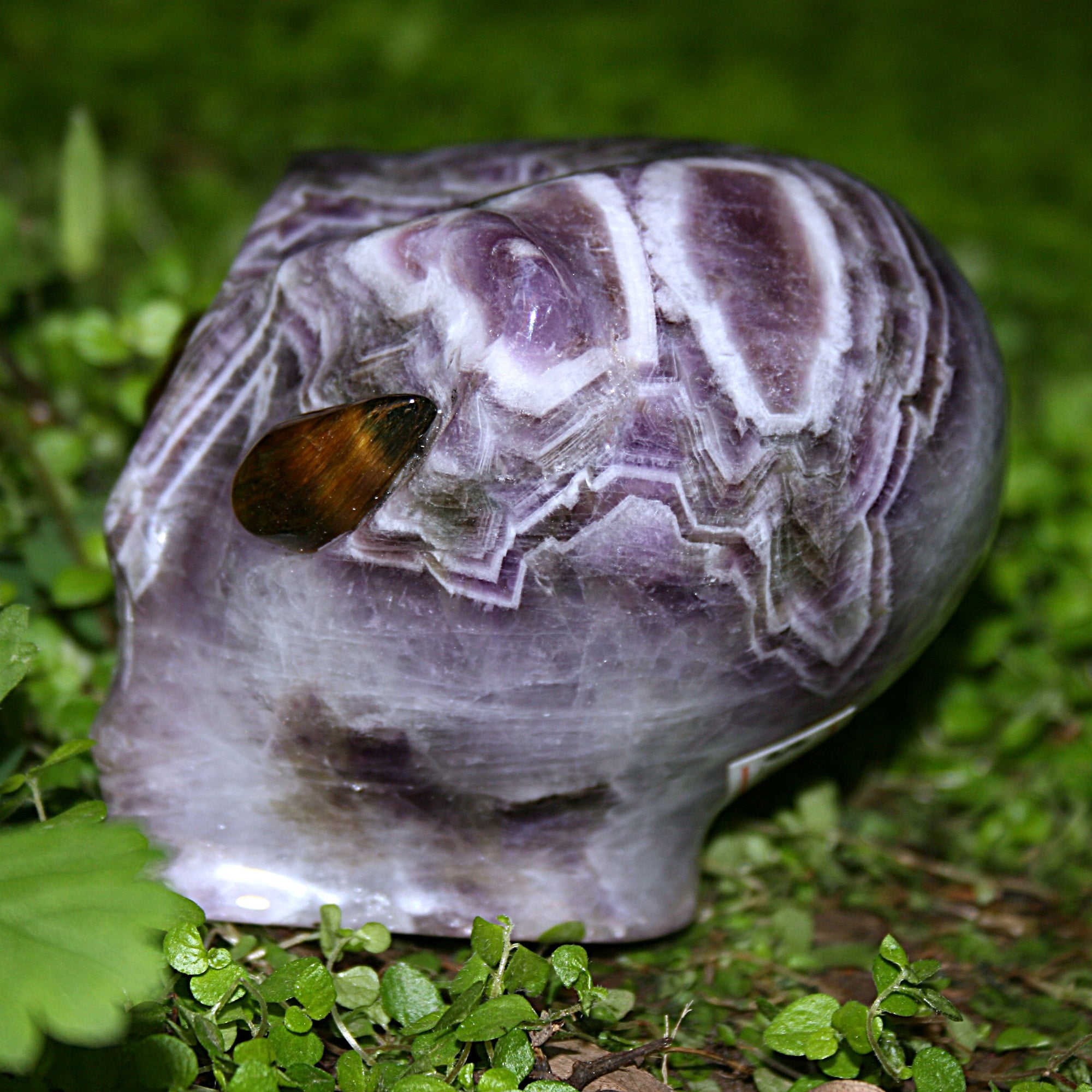 Amethyst Alien