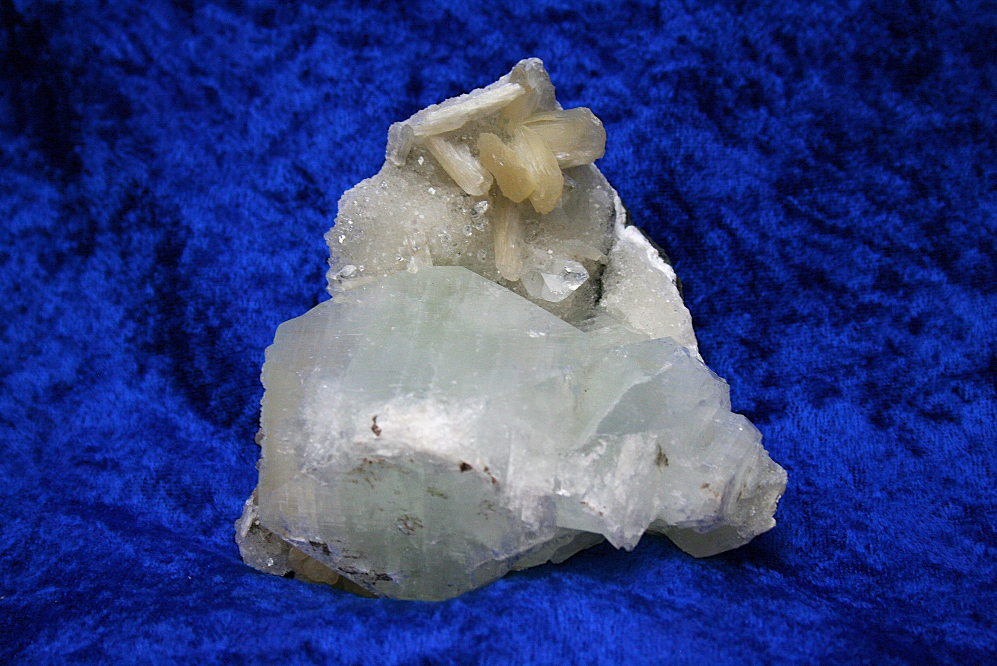 Apophylite and Stilbite Specimen