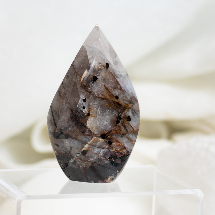 Tourminated Hematoid Quartz Flame