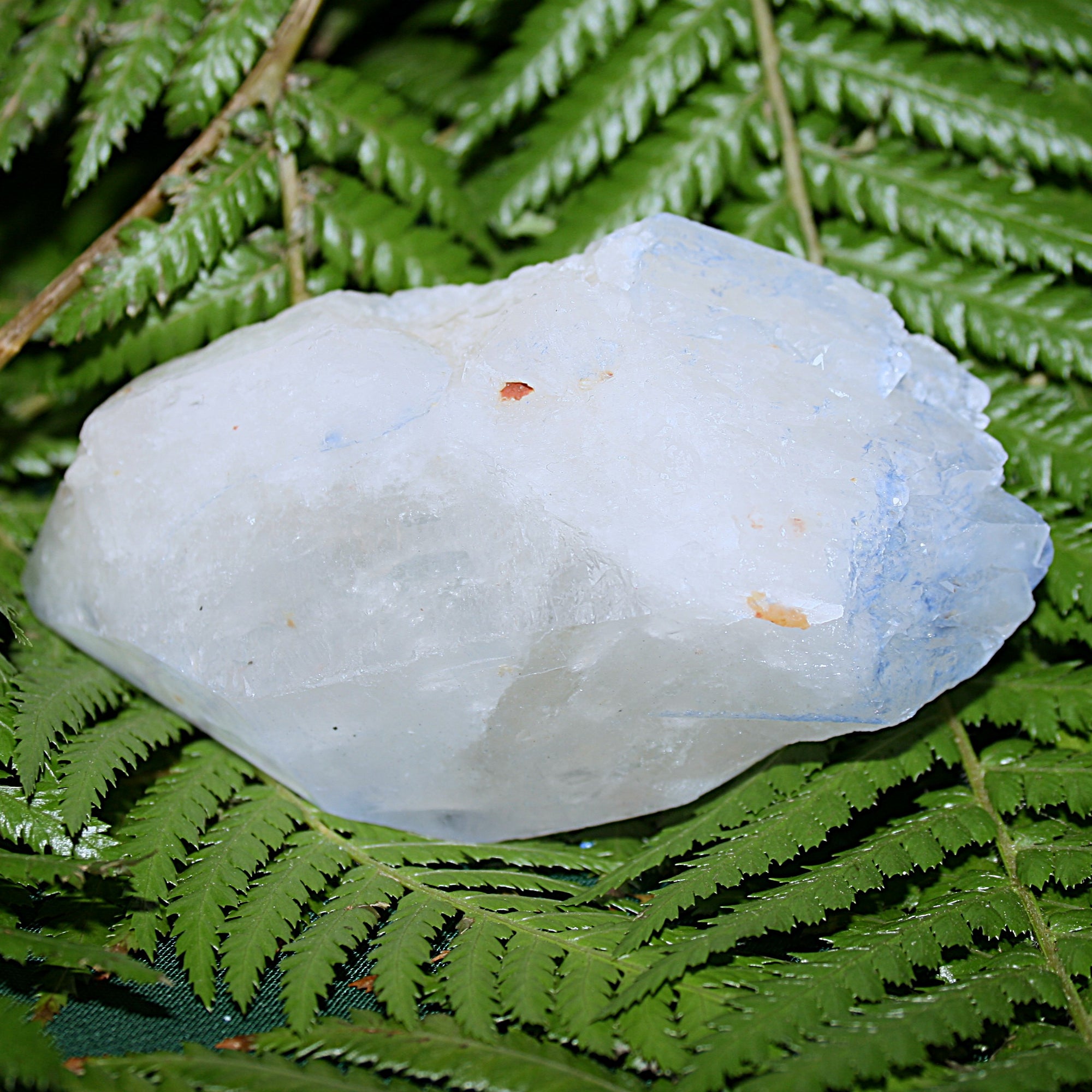 Dumortierite Point