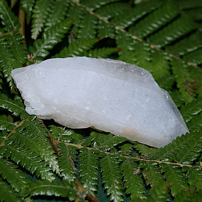 Dumortierite Point