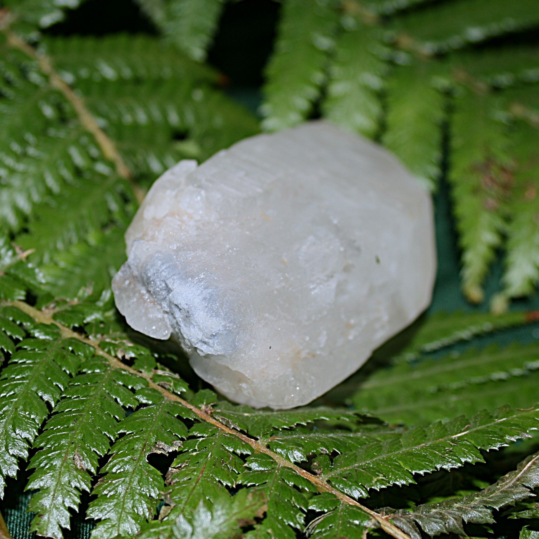 Dumortierite Point