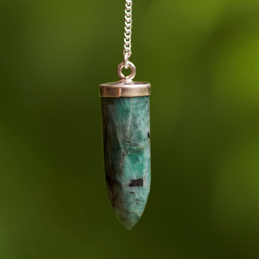 Emerald Pendulum