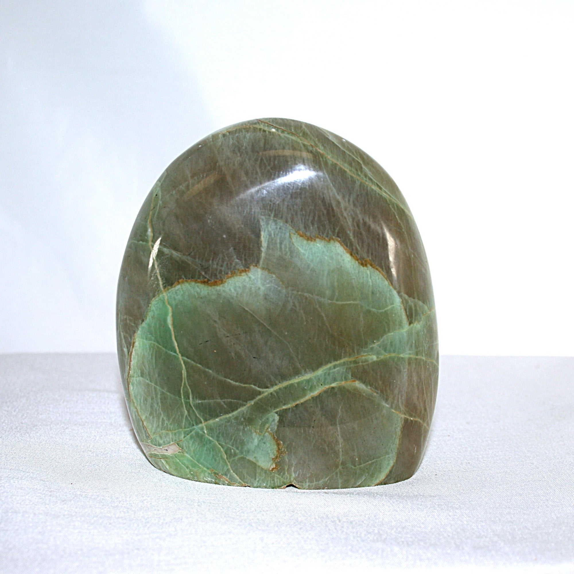 Garnierite Freeform
