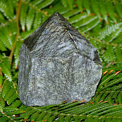 Green Tiger's Eye Point