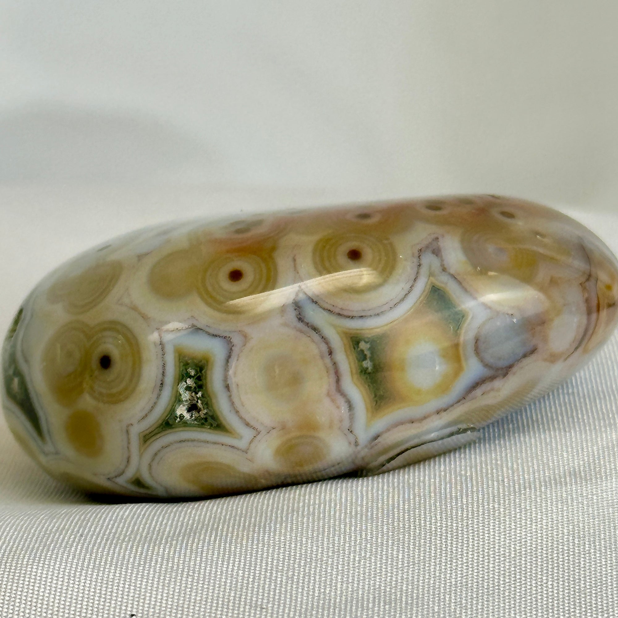 AAA Ocean Jasper Palm Stone
