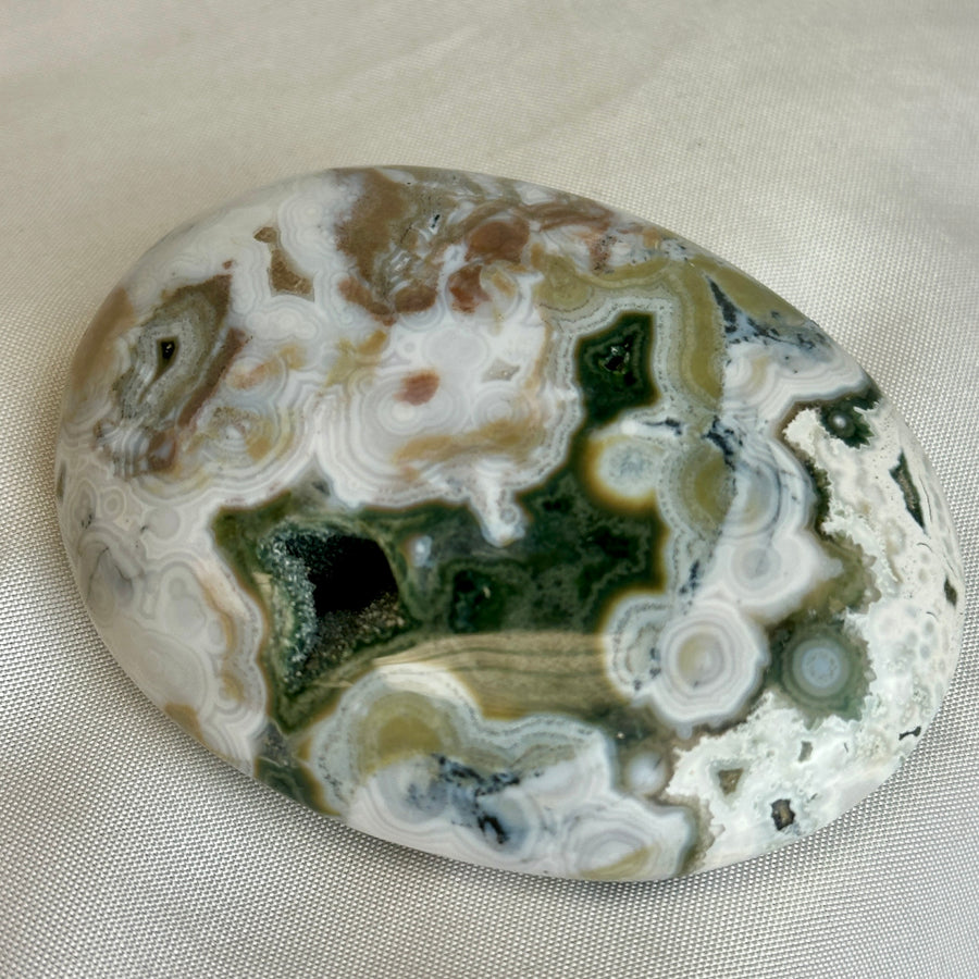 AAA Ocean Jasper Palm Stone