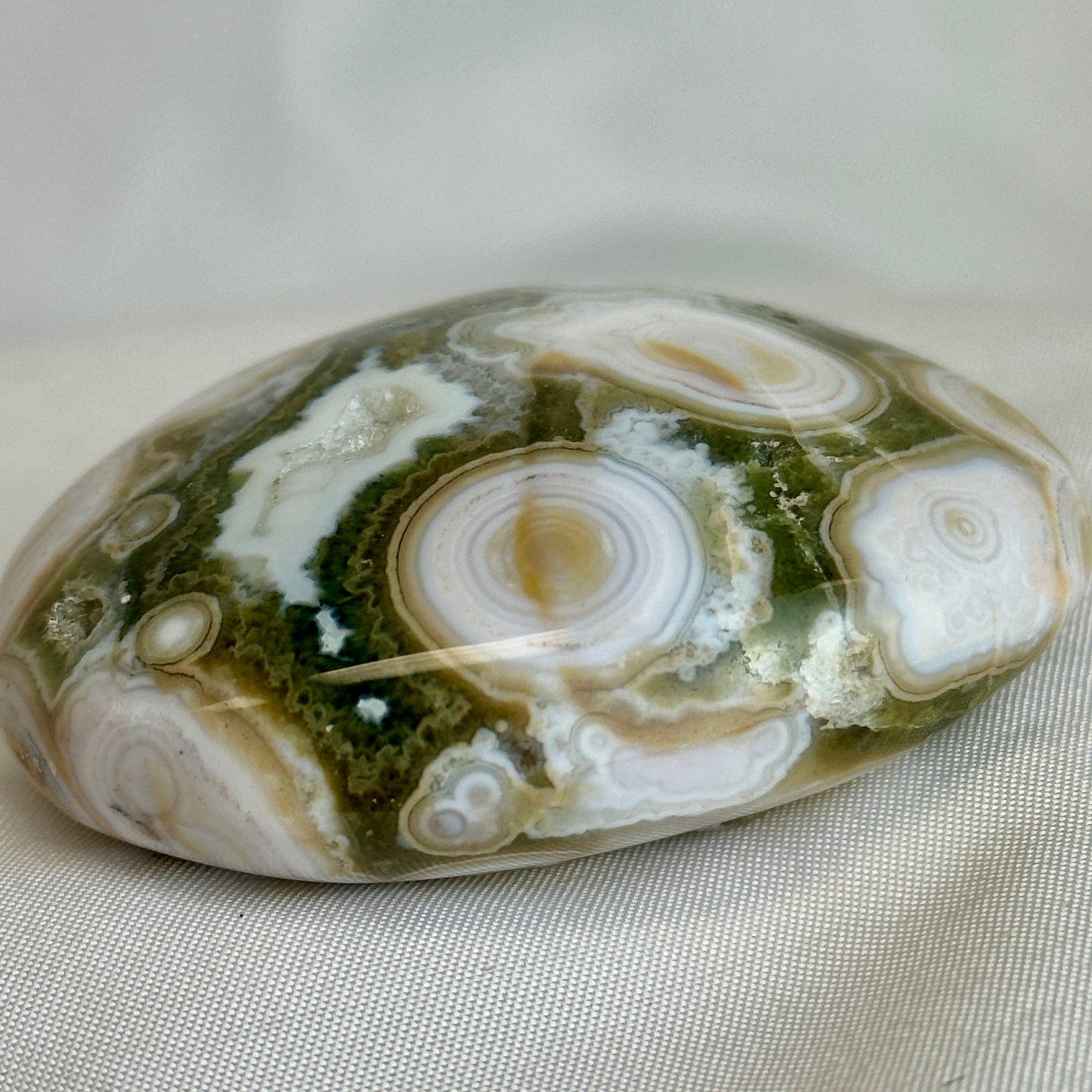 AAA Ocean Jasper Palm Stone