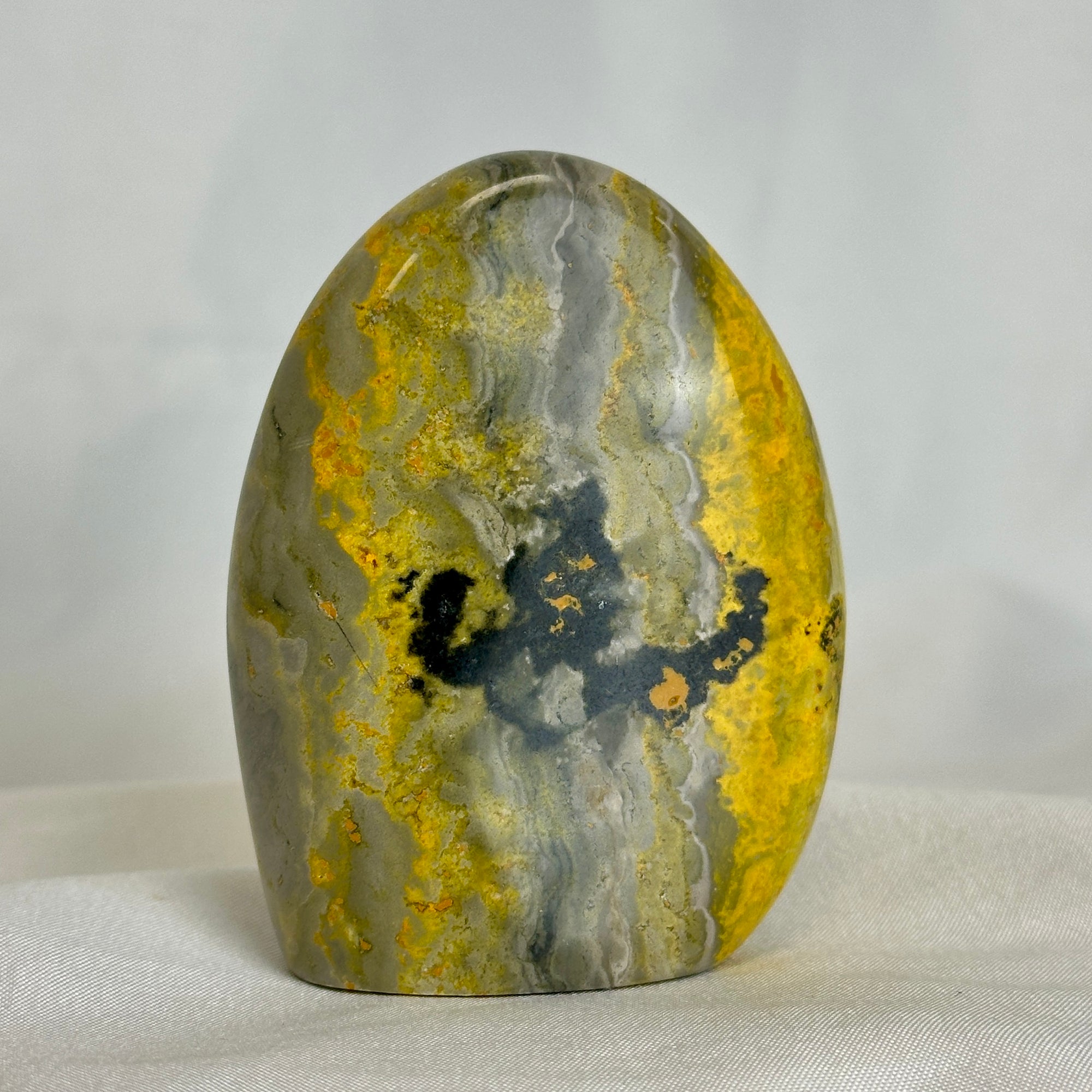 Bumblebee Jasper Free Form
