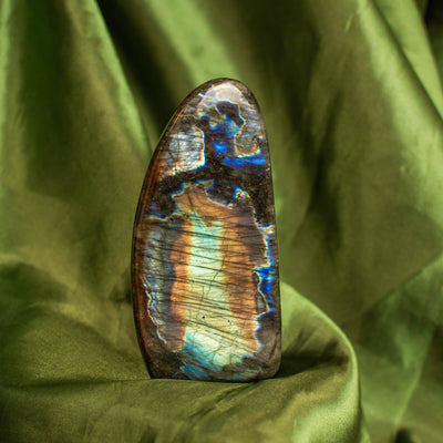 Labradorite Freeform (Multiple Avalible)