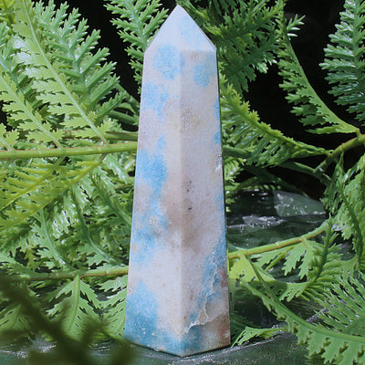 Lazulite with Trolleite Tower