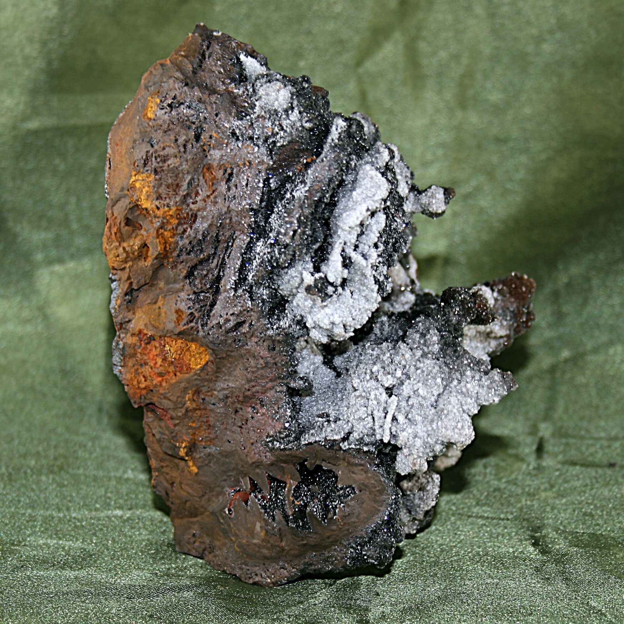 Hematite, Quartz with Calcite