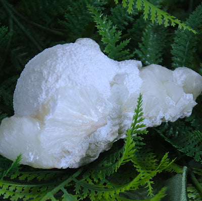 Mordenite with Stilbite