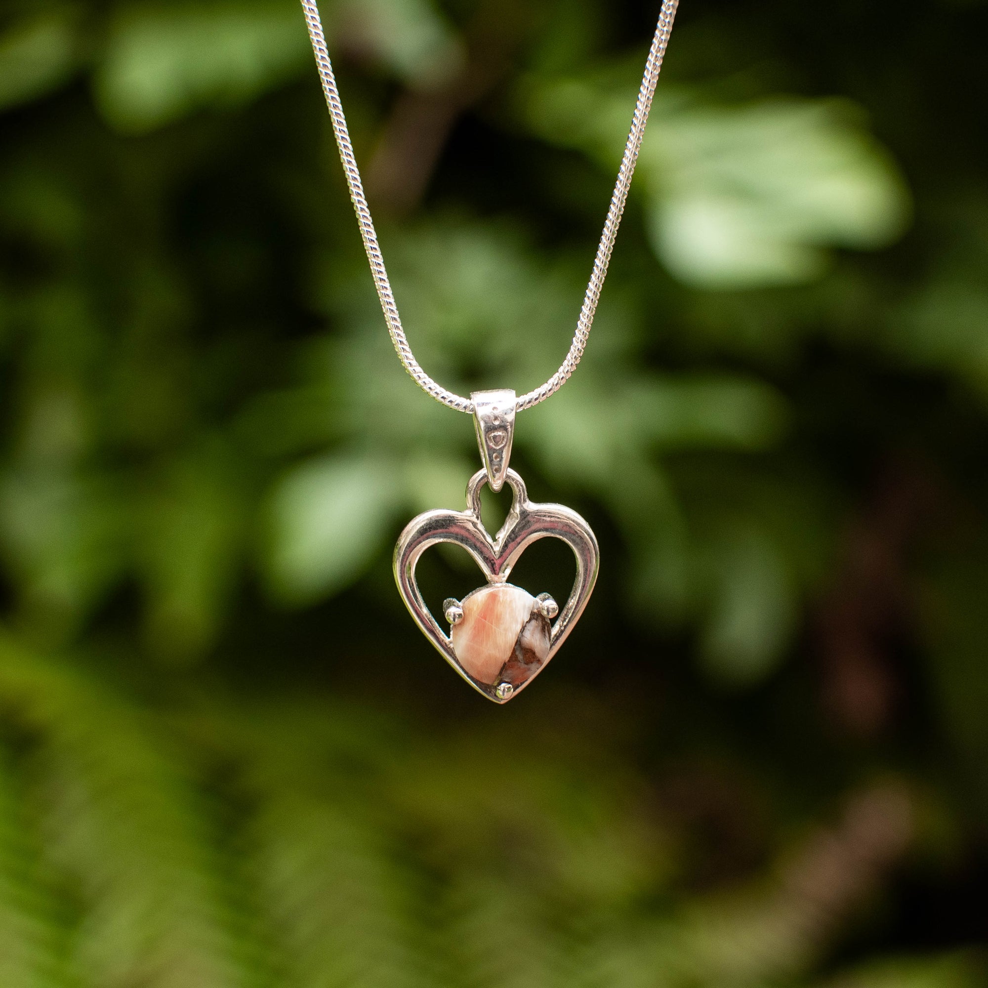 Spiny Oyster Heart Pendant