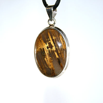 Nellite Pendant