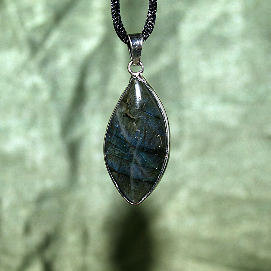 Labradorite Pendant