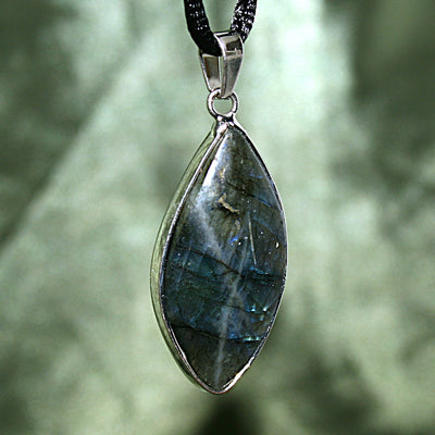 Labradorite Pendant