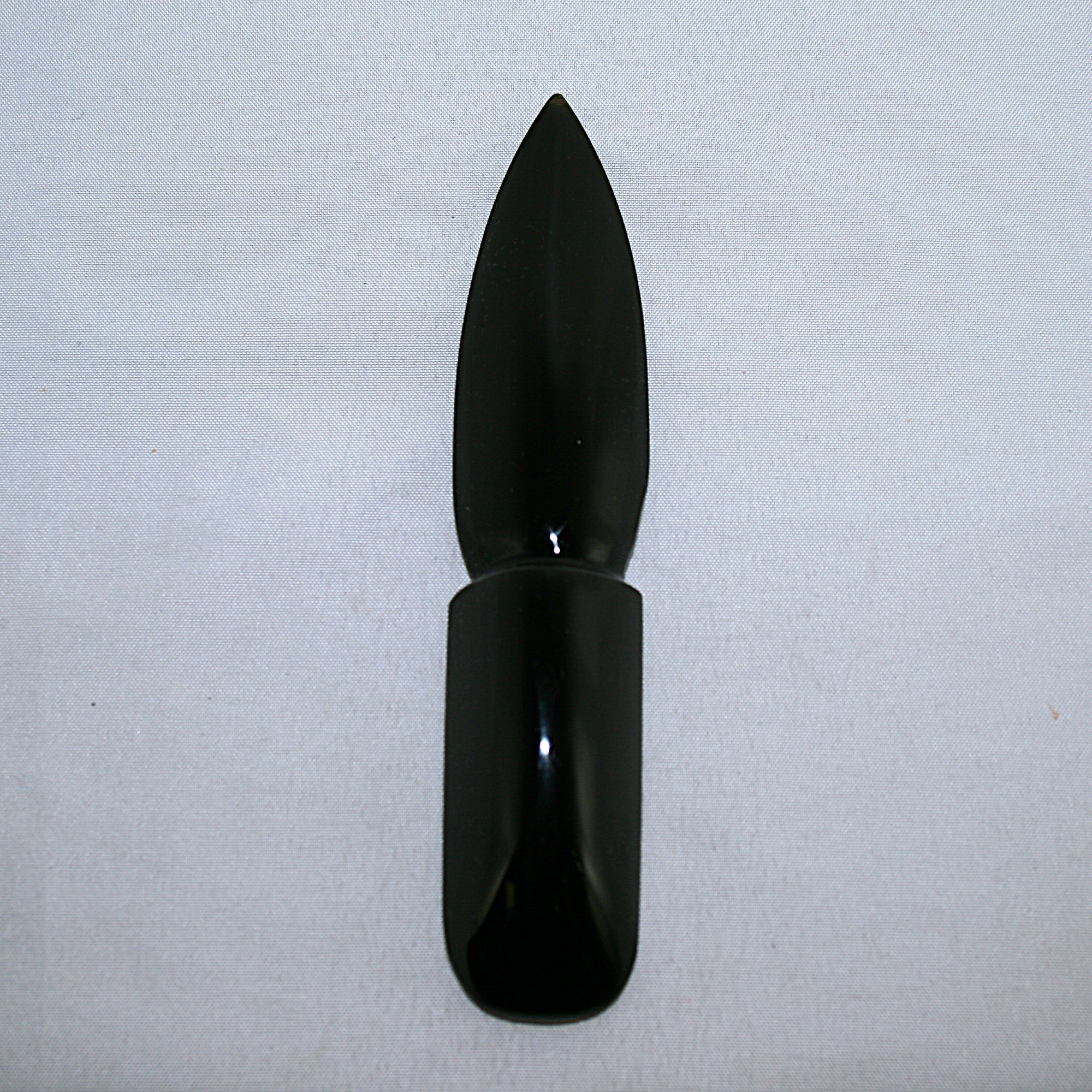 Small Obsidian Dagger (Multiple Available)