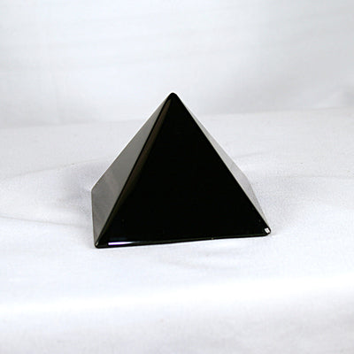 Medium Obsidian Pyramid