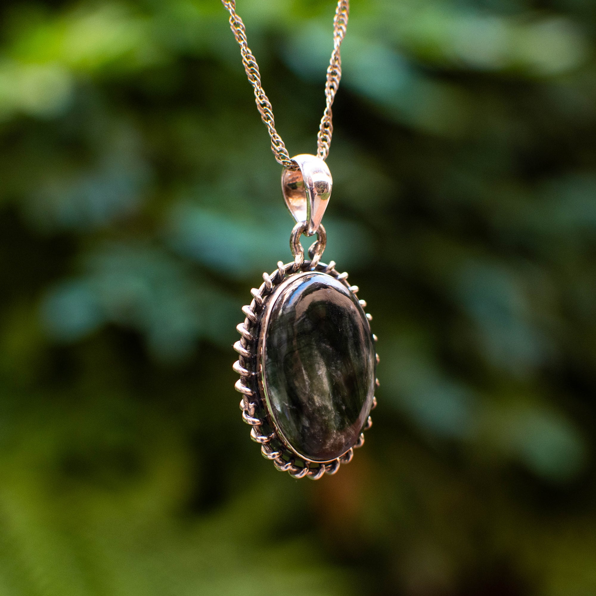 Twist Bezel Seraphinite Pendant