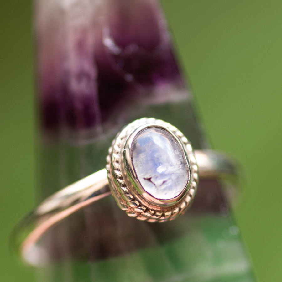 Labradorite Oval Ring