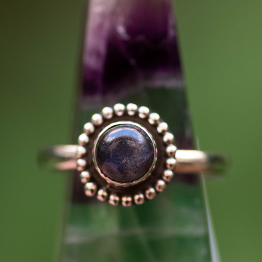 Beaded Bezel Labradorite Ring