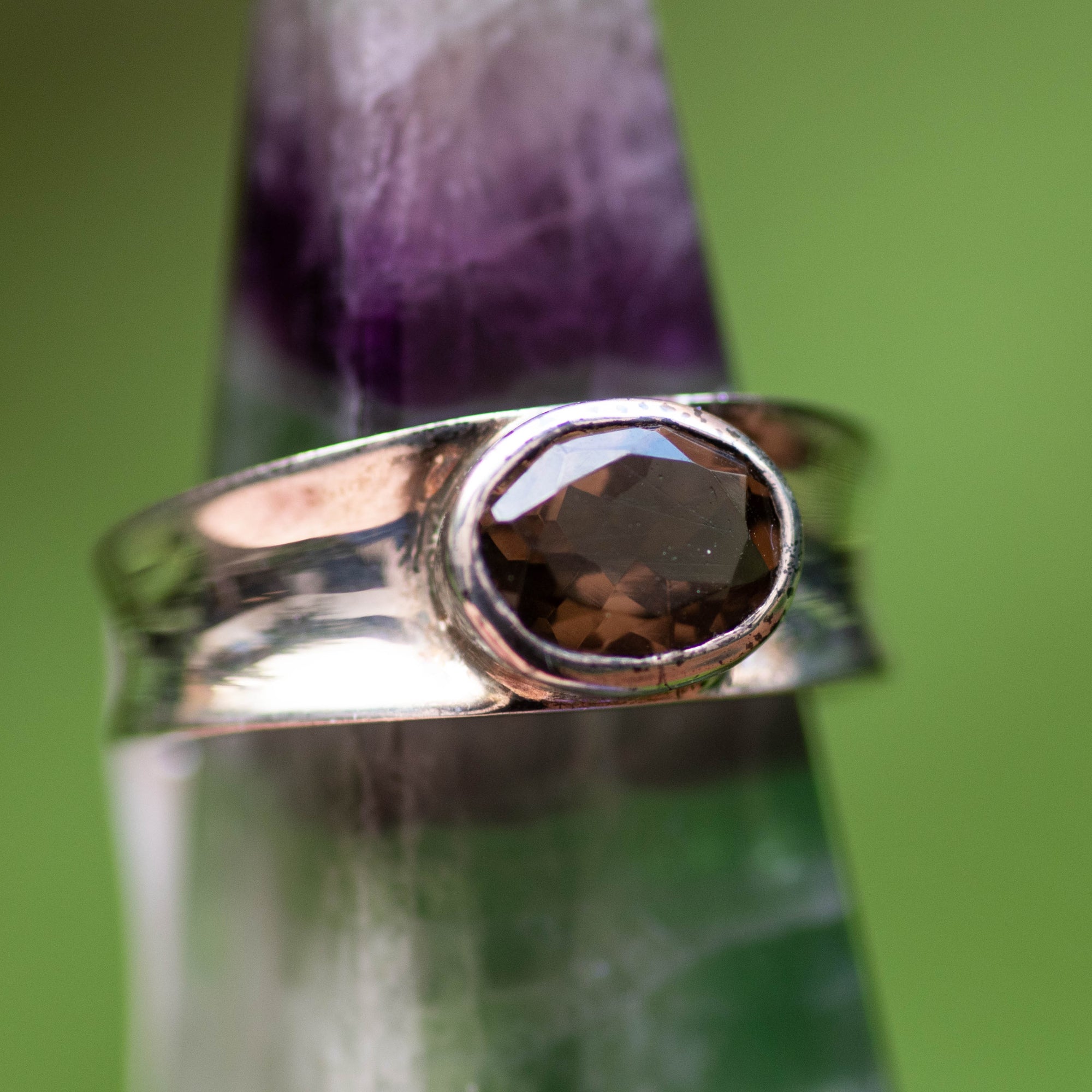 Oval Smoky Quartz Band