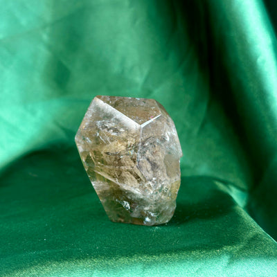 Shaman Quartz Faceted Free Form