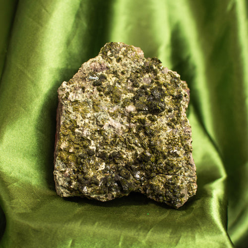 Raw Epidote