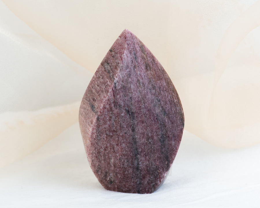 Strawberry Quartz Flame